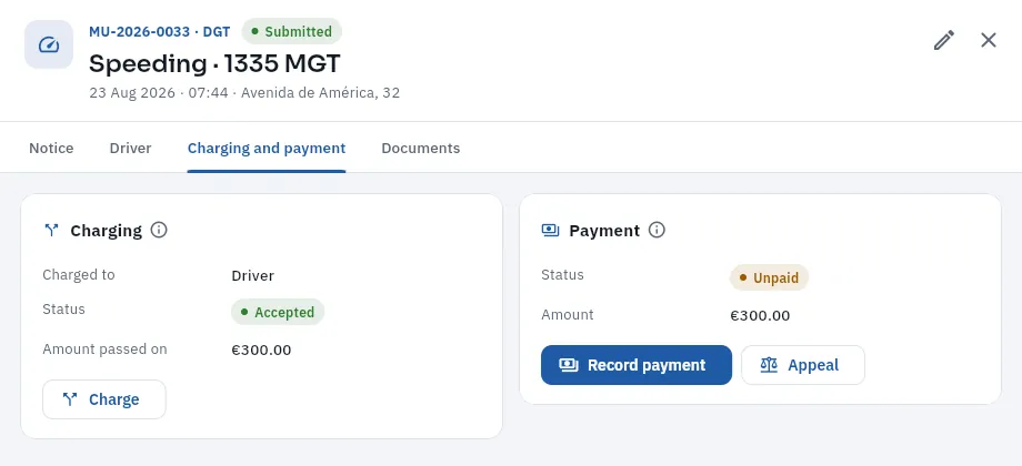 Charging and payment of MU-2026-0033 as seen by HR: charged to the driver, accepted and pending payment.