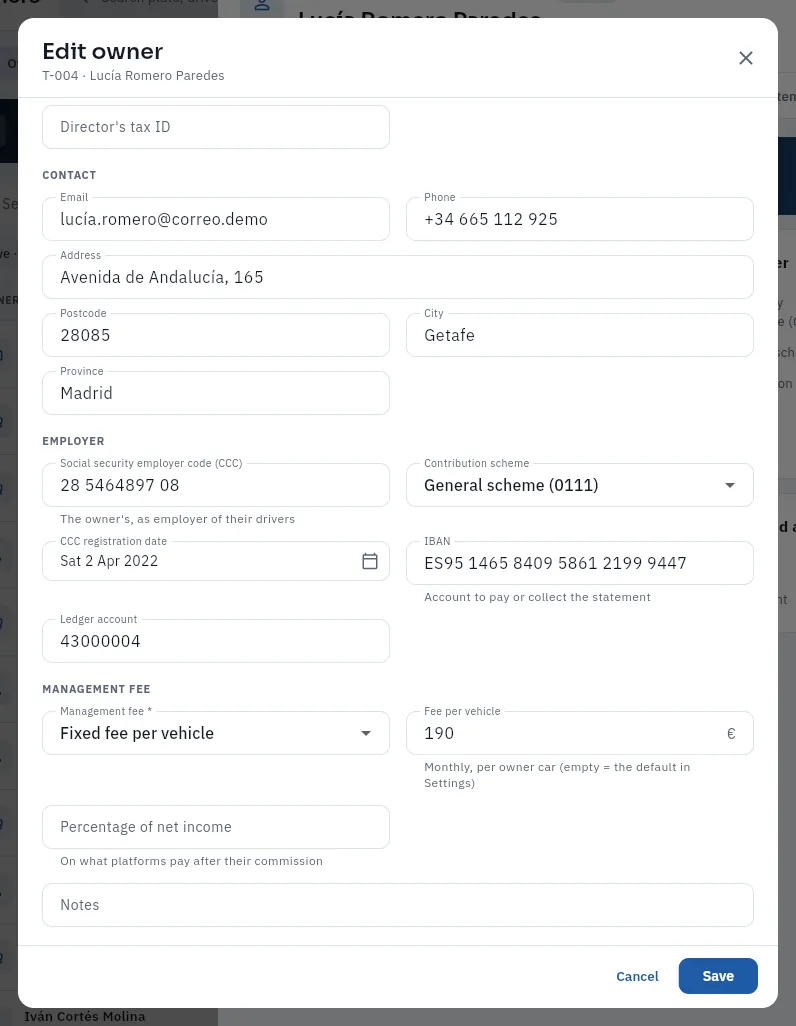 Lucía's form, at the bottom: her CCC as an employer, her account and her fee of €190 per vehicle.