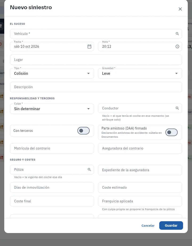 «Nuevo siniestro», vacío (sin guardar). Los campos de heridos solo salen con «Datos de salud».