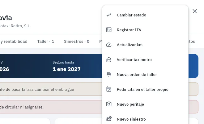 El menú Más opciones de un taxi visto por el responsable de taller y flota.